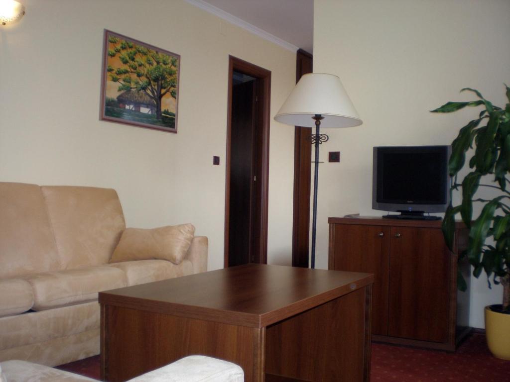 Ðurđevac Hotel Picok חדר תמונה