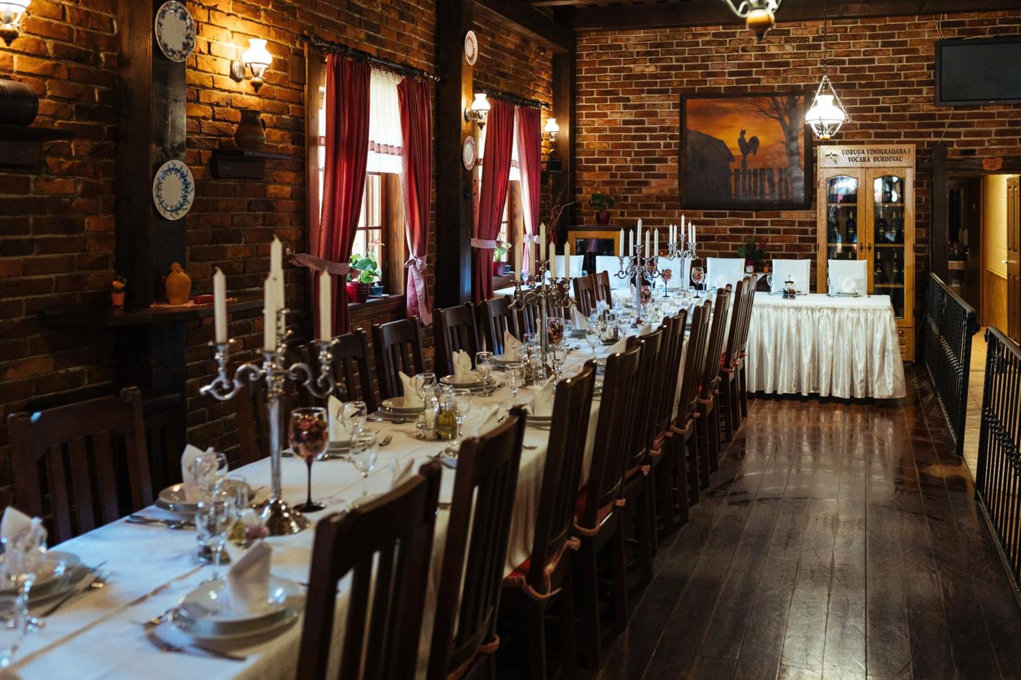 Ðurđevac Hotel Picok מראה חיצוני תמונה