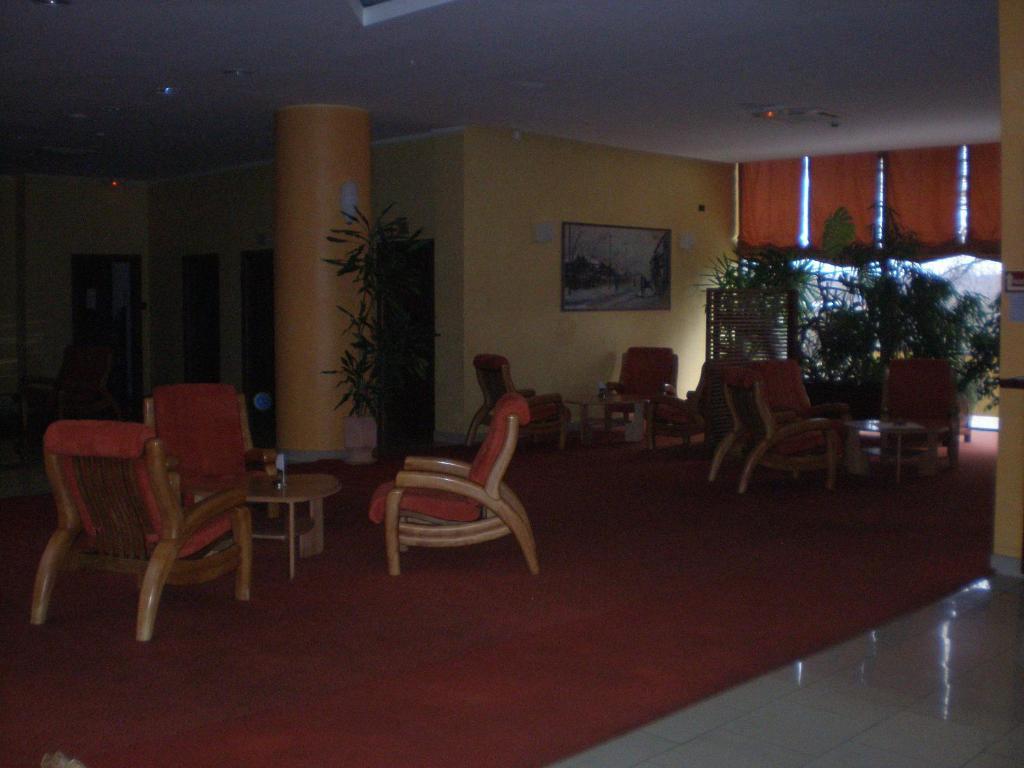 Ðurđevac Hotel Picok מראה חיצוני תמונה
